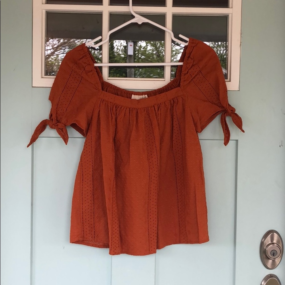 Universal Thread islet blouse, burnt orange